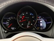 Porsche Macan 2.0T [242] PDK 33