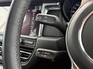 Porsche Macan 2.0T [242] PDK 36