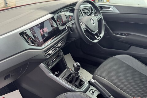 Volkswagen Polo ACTIVE TSI 1.0 [95] PETROL MANUAL 21