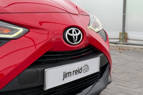 Toyota Aygo VVT-I X-TREND 1.0 [70] PETROL MANUAL 8