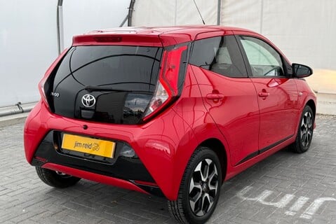 Toyota Aygo VVT-I X-TREND 1.0 [70] PETROL MANUAL 13