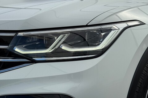 Volkswagen Tiguan R-LINE TDI 2.0 [150] DIESEL DSG AUTOMATIC 3