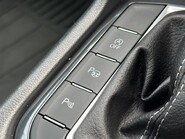 Volkswagen Tiguan R-LINE TDI 2.0 [150] DIESEL DSG AUTOMATIC 32