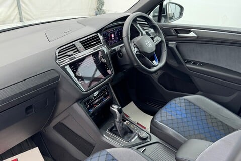 Volkswagen Tiguan R TSI 2.0 [316] 4MOTION DSG AUTOMATIC 24