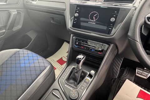 Volkswagen Tiguan R TSI 2.0 [316] 4MOTION DSG AUTOMATIC 32