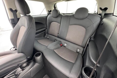 Mini Hatch 1.5T[135] COOPER CLASSIC 13