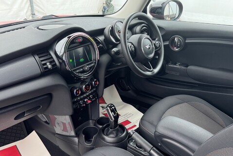 Mini Hatch 1.5T[135] COOPER CLASSIC 25
