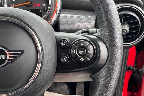 Mini Hatch 1.5T[135] COOPER CLASSIC 27