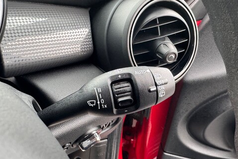 Mini Hatch 1.5T[135] COOPER CLASSIC 30