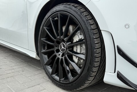 Mercedes-Benz A Class AMG A 35 2.0T [302] 4MATIC PREMIUM PLUS 9