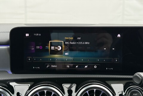 Mercedes-Benz A Class AMG A 35 2.0T [302] 4MATIC PREMIUM PLUS 30