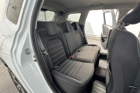 Dacia Duster 1.0 [90] PETROLPRESTIGE TCE MANUAL 11