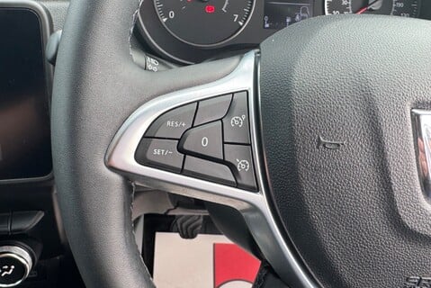 Dacia Duster 1.0 [90] PETROLPRESTIGE TCE MANUAL 26