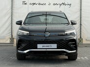 Volkswagen Tiguan R-LINE eTSI [150] DSG 2