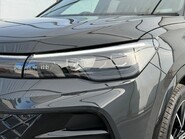 Volkswagen Tiguan R-LINE eTSI [150] DSG 7