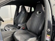 Volkswagen Tiguan R-LINE eTSI [150] DSG 14