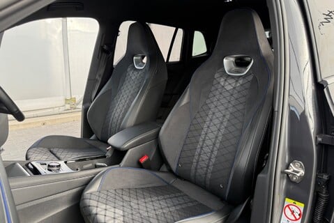Volkswagen Tiguan R-LINE eTSI [150] DSG 14