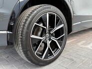 Volkswagen Tiguan R-LINE eTSI [150] DSG 21