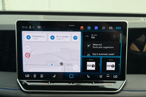 Volkswagen Tiguan R-LINE eTSI [150] DSG 30