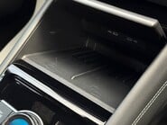 Volkswagen Tiguan R-LINE eTSI [150] DSG 33