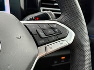 Volkswagen Tiguan R-LINE eTSI [150] DSG 39