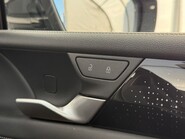 Volkswagen Tiguan R-LINE eTSI [150] DSG 41