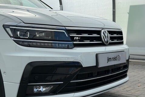 Volkswagen Tiguan R-LINE TECH 2.0TSI [190] 4MOTION DSG 8