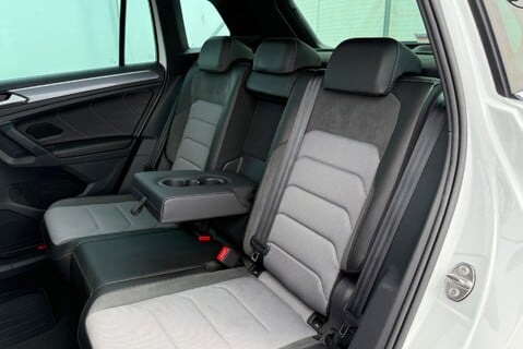 Volkswagen Tiguan R-LINE TECH 2.0TSI [190] 4MOTION DSG 15