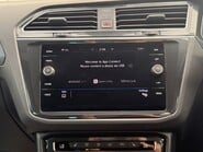 Volkswagen Tiguan R-LINE TECH 2.0TSI [190] 4MOTION DSG 35