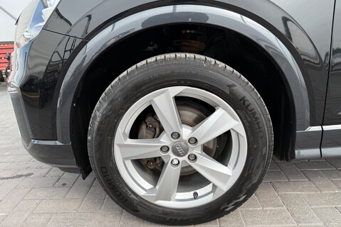 Audi Q2 1.0TFSI [95] SPORT 4
