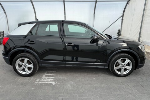 Audi Q2 1.0TFSI [95] SPORT 16