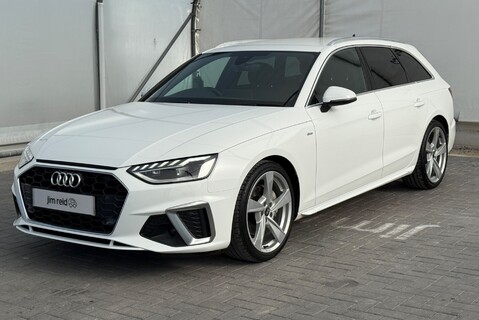 Audi A4 AVANT 2.0TFSI [201] S LINE MHEV S TRONIC 3