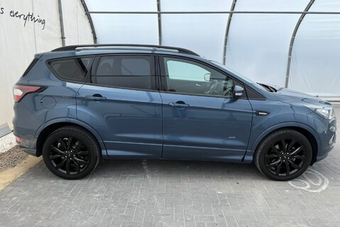 Ford Kuga ST-LINE X TDCI 9