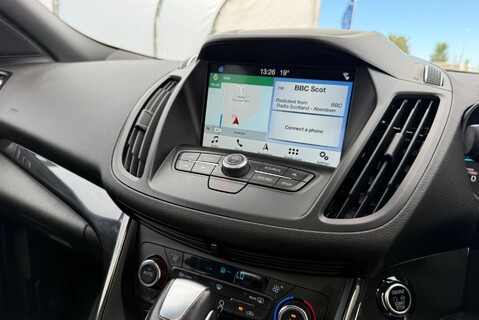 Ford Kuga ST-LINE X TDCI 14