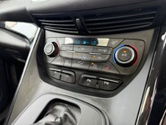 Ford Kuga ST-LINE X TDCI 19
