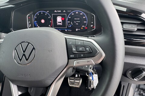 Volkswagen T-Roc R-LINE 1.5 [150] TSI PETROL DSG AUTOMATIC 24