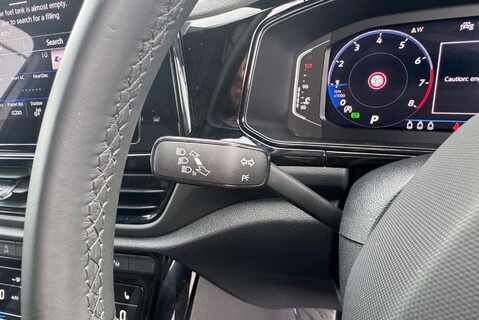 Volkswagen T-Roc R-LINE 1.5 [150] TSI PETROL DSG AUTOMATIC 26