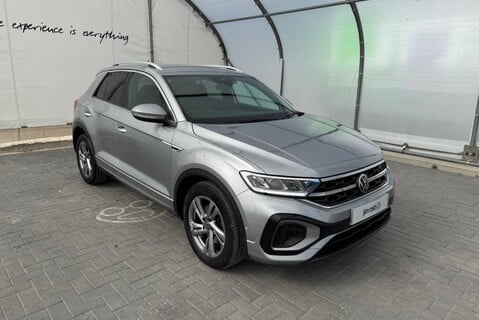 Volkswagen T-Roc R-LINE 2.0 [150] DIESEL TDI MANUAL 5