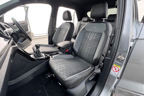 Volkswagen T-Roc R-LINE 2.0 [150] DIESEL TDI MANUAL 13