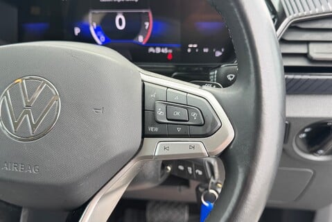 Volkswagen T-Cross BLACK EDITION 1.0 [110] TSI PETROL DSG AUTOMATIC 25