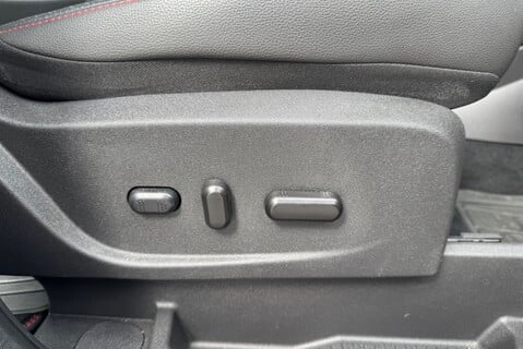 Ford Kuga ST-LINE X 2.0 [180] DIESEL TDCI MANUAL 11