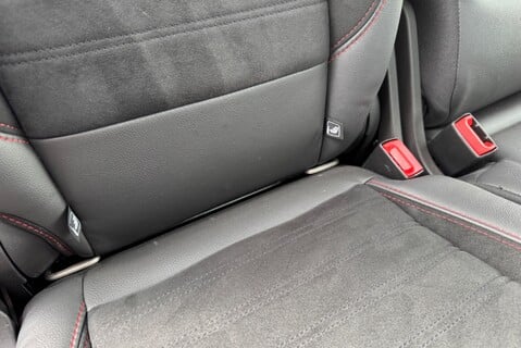 Ford Kuga ST-LINE X 2.0 [180] DIESEL TDCI MANUAL 13