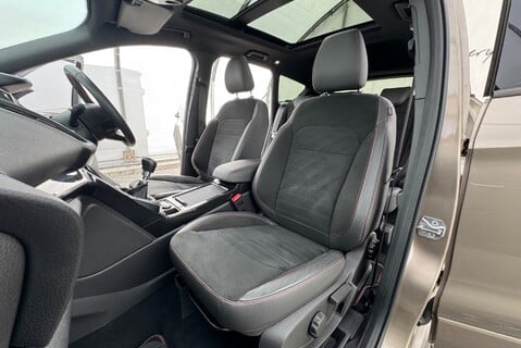 Ford Kuga ST-LINE X 2.0 [180] DIESEL TDCI MANUAL 15