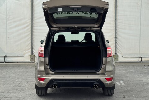 Ford Kuga ST-LINE X 2.0 [180] DIESEL TDCI MANUAL 24