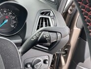 Ford Kuga ST-LINE X 2.0 [180] DIESEL TDCI MANUAL 33