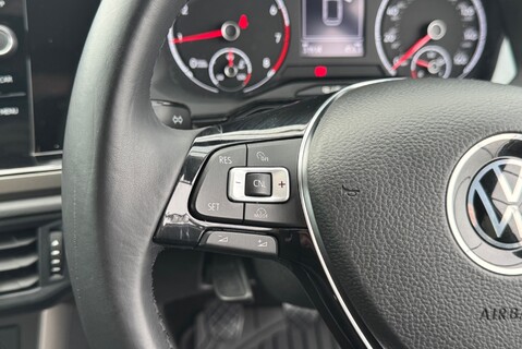 Volkswagen Polo MATCH 1.0 [95] TSI PETROL, MANUAL 26