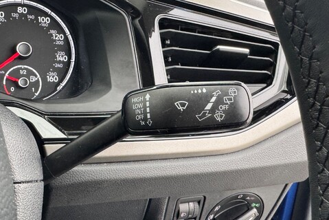 Volkswagen Polo MATCH 1.0 [95] TSI PETROL, MANUAL 28