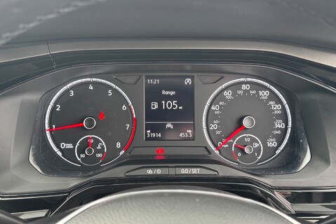 Volkswagen Polo MATCH 1.0 [95] TSI PETROL, MANUAL 29
