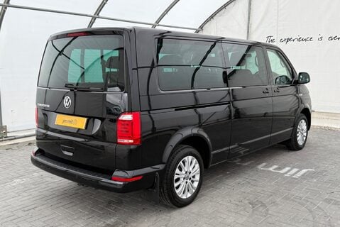 Volkswagen Transporter Shuttle T32 Shuttle 2.0TDi[150] DSG 14
