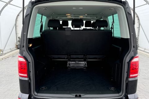 Volkswagen Transporter Shuttle T32 Shuttle 2.0TDi[150] DSG 16